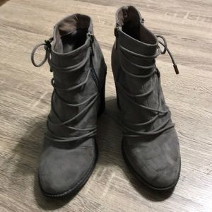 Journee Collection boots